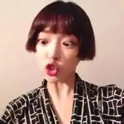 沙雕头像今天也是很好笑的我
