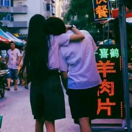 非常甜又恩爱的情头,心中的那份美好是最甜美的
