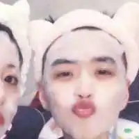 美丽的情人真人头像
