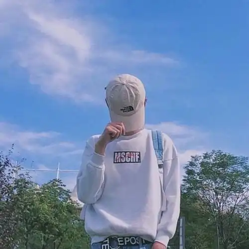 相亲时,女孩点了三千多的海鲜,男孩借口离开,介绍人背锅了
