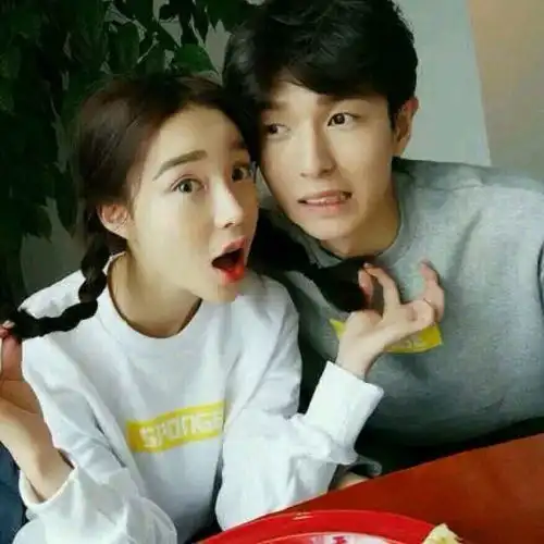 儿子,你月薪三万,凭啥不敢和她离婚,儿子说完后母亲哑口无言

