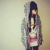 给个好看点的情侣头像
