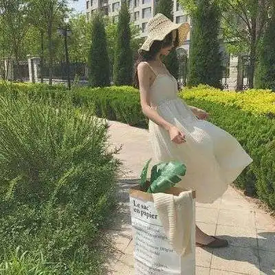 闺蜜头像一人一张清新唯美闺蜜头像图片两张分开
