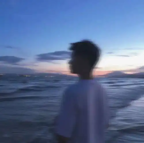 情侣头像爱意东升西落
