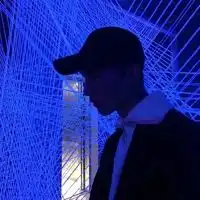 成熟且有深度的头像全部是个性成熟的男生拽图片
