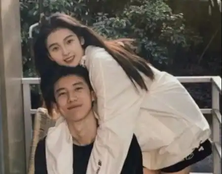 适合学生时代的浪漫表白句子学生时代的恋爱句子
