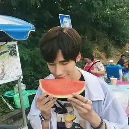 喜欢被温柔相待,更喜欢被特殊对待
