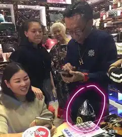 混血儿,留学生背景,终于坑了侯耀华老师的安娜金,到底什么来头
