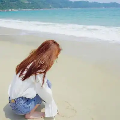 背景头像女背影头像女生唯美漂亮
