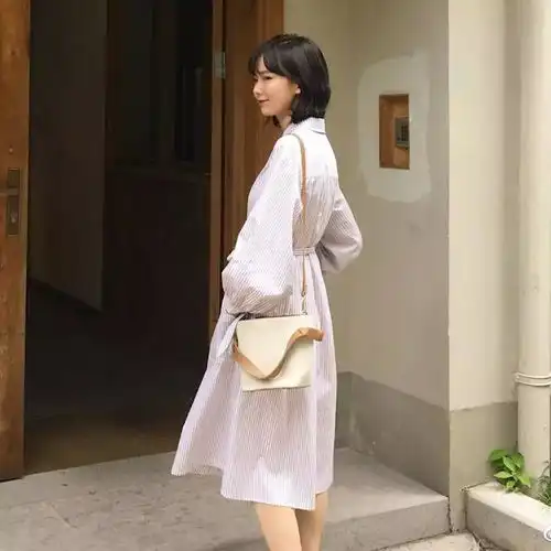 气质女人都爱衬衣裙,比碎花裙简约,三种款式搭配高级又优雅
