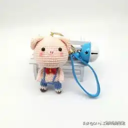 猪年,毛线钩针编织小猪玩偶
