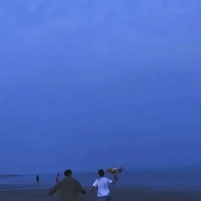雾奈唯美蓝色小清新头像图
