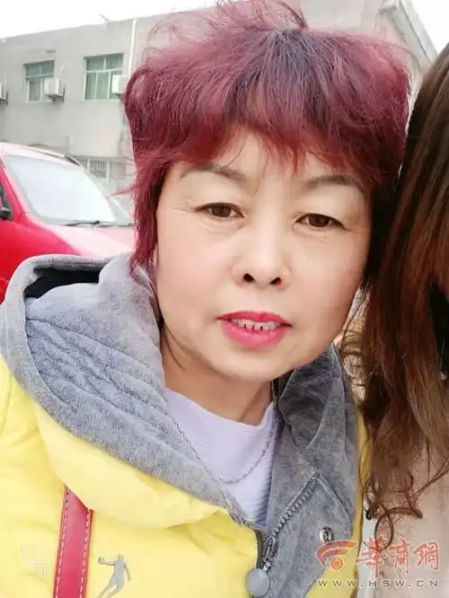 杨卫玲你到底在哪你的儿女们盼着你赶快回家
