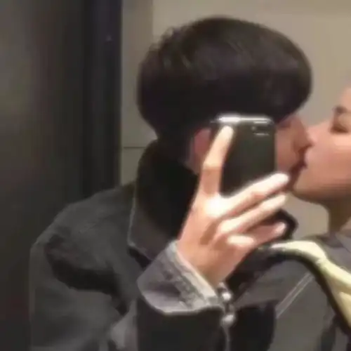 情侣头像你是生活扑面而来的善意
