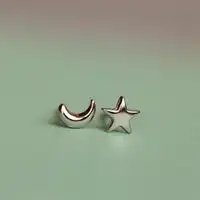 简约月亮星星情侣头像微信头像图片大全
