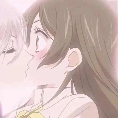 抖音超火的巴卫奈奈生情侣头像
