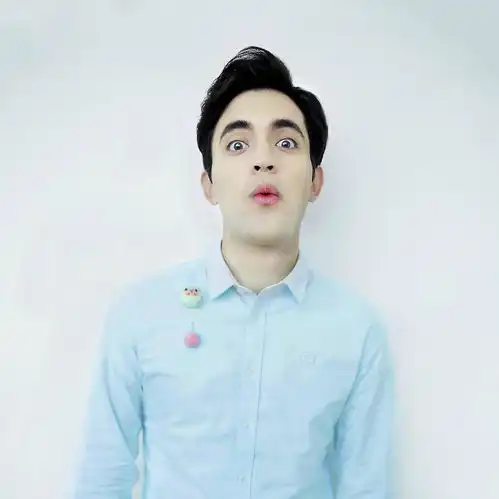 功必扬briangonzalez图片
