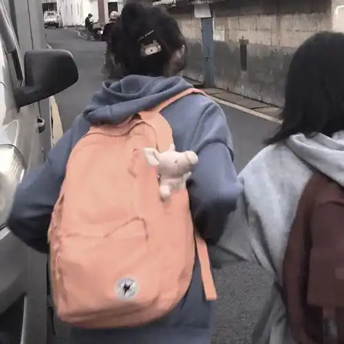 头像快艾特你的闺蜜换闺蜜头像啦
