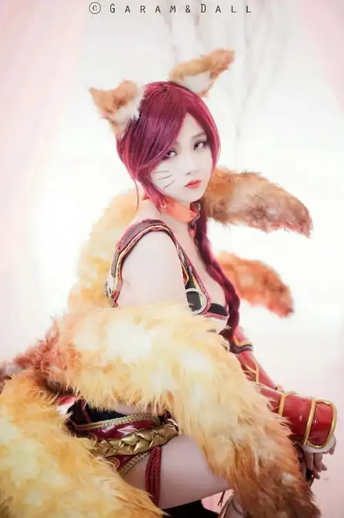 lol阿狸cosplay,喜欢哪一个
