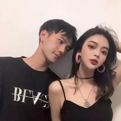 男生洗完澡都会干嘛
