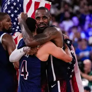 希尔詹库杜是这个时代nba的门面他们同队让我想起92年的魔鸟
