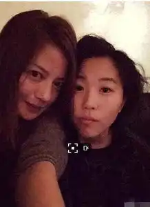 窦靖童十五岁长发性感二十岁中性比李宇春酷,这五年发生了什么
