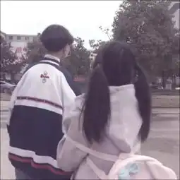 再见情侣头像,那个说要娶我的人,最后掉进下水道里不见了
