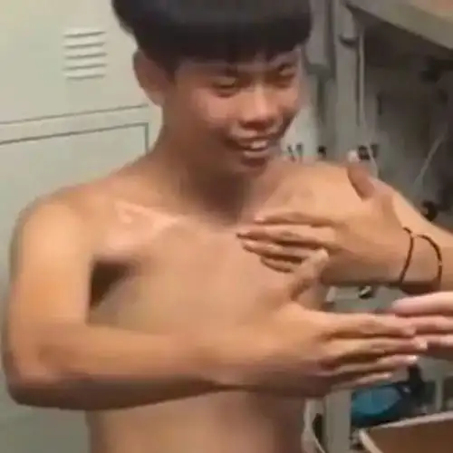 沙雕聊天表情包今天除了皮又啥也没干
