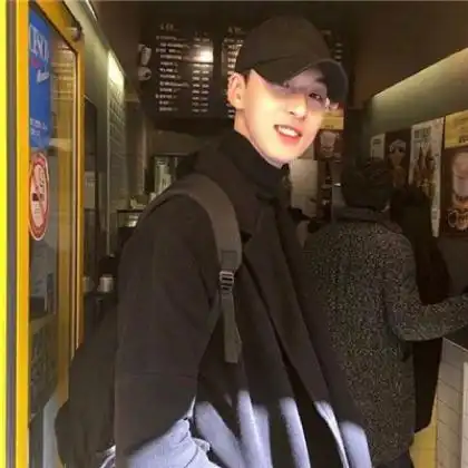 qq头像男生帅一点的,送给女生使用吧

