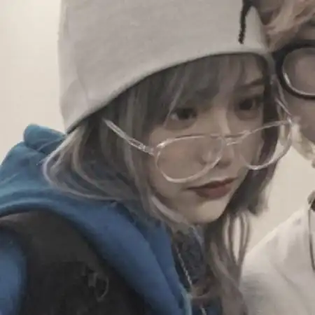 情侣头像真人唯美浪漫一对一生一世只爱你一个人
