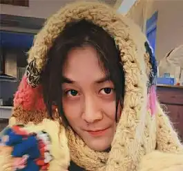 不让粉丝送礼物后,张大仙又出大招,网友再这样平台也难保住你
