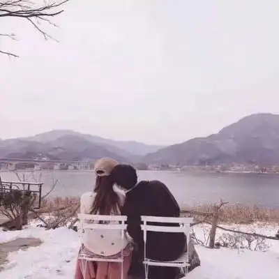 微信头像潮流范独特个性情侣合照头像一人一张
