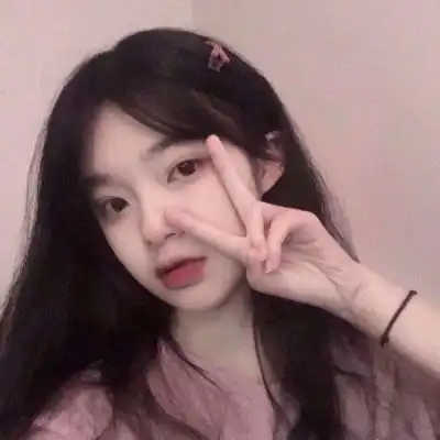 微信女生头像怦然心动.
