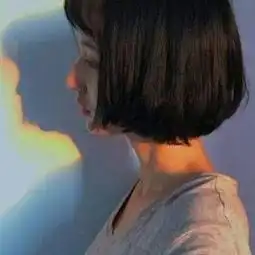 在线收听萧可颜荔枝

