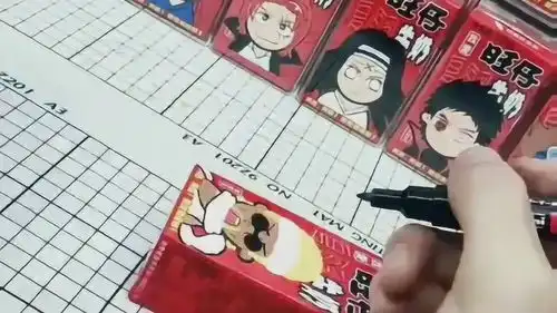 从超市买来的旺仔牛奶,把上面的图案画成自己喜欢的样子,这想法不错
