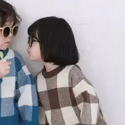情侣头像一左一右超可爱萌娃
