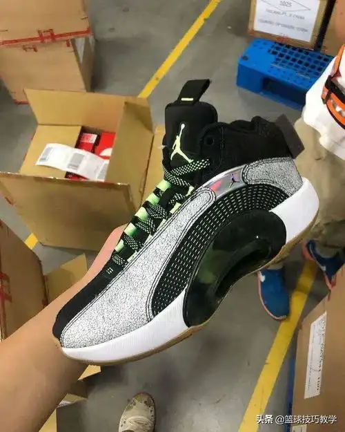 aj是篮球鞋吗今日头条
