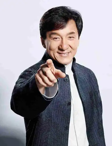 成龙将拍卖位于北京上亿豪宅,房祖名曾在此豪宅被抓,差钱不至于
