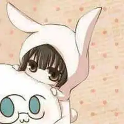 女生二次元可爱有免耳朵的头盔头像
