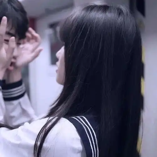 情侣头像好有感觉
