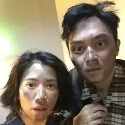 夫妻越长越像,有夫妻相,是接吻造成的
