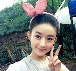 杨幂刘诗诗剪短发事业飙升唐嫣赵丽颖却因短发被吐槽
