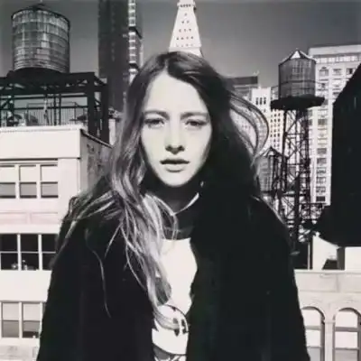 在猜忌和怀疑面前说再多真心又有qq女生头像我要个性网
