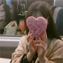 可爱头像2018搞笑情侣头像精选脑海里全部是那些美好记忆
