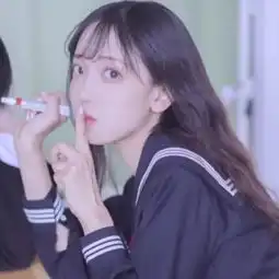 甜蜜简单情侣头像就是喜欢你,没道理

