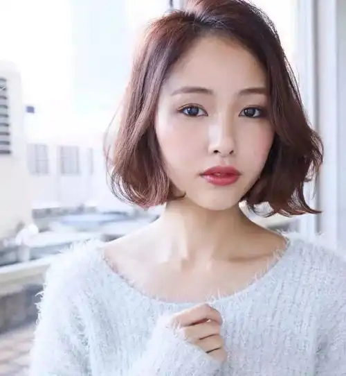 这几款流行的短发,你看了一定会控制不住想剪剪剪
