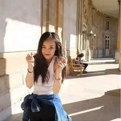 比起倪妮和井柏然是不是合约情侣,我更想知道她的这个秘密
