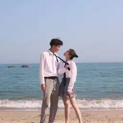 头像想买的衣服很贵想去的地方很远
