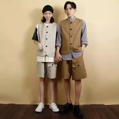 脱单了却不会穿情侣装你们只是装情侣吧
