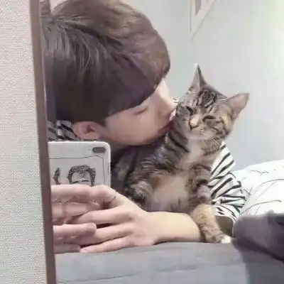个性男生头像
